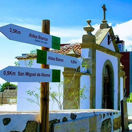 4 Bedrooms House With Wifi At Santa Cruz De Tenerife 펜션 *