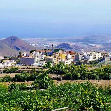 4 Bedrooms House With Wifi At Santa Cruz De Tenerife 산미겔데아보나
