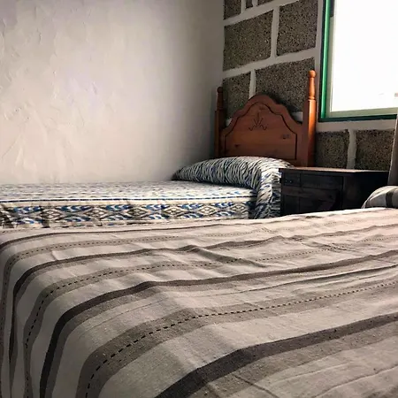 4 Bedrooms House With Wifi At Santa Cruz De Tenerife