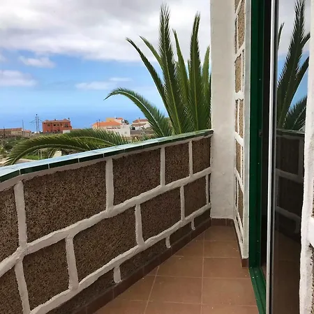 4 Bedrooms House With Wifi At Santa Cruz De Tenerife 펜션 *